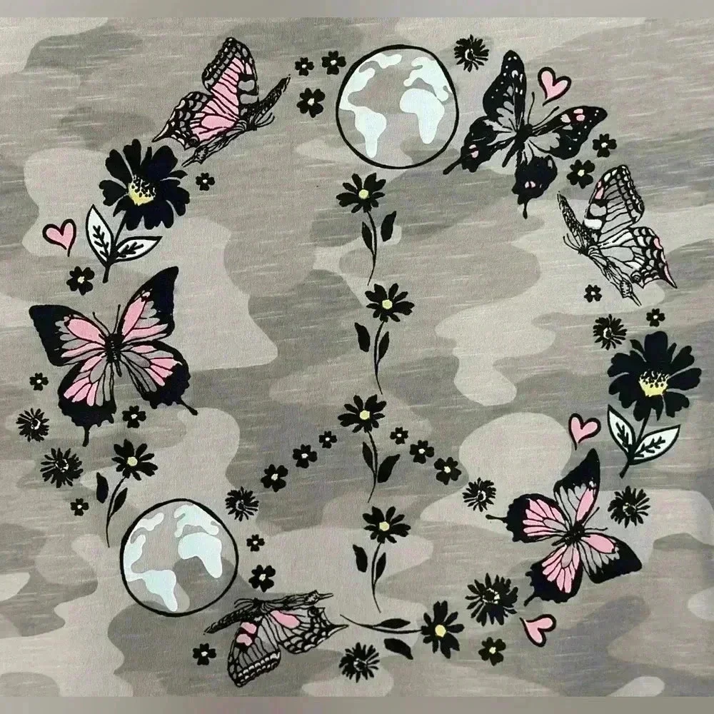 SO Girls Graphic Peace Sign Short Sleeve Camo T-shirt (606)
